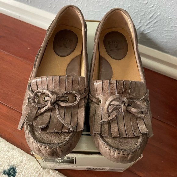 Frye Loafer size 6.5 - Picture 1 of 6
